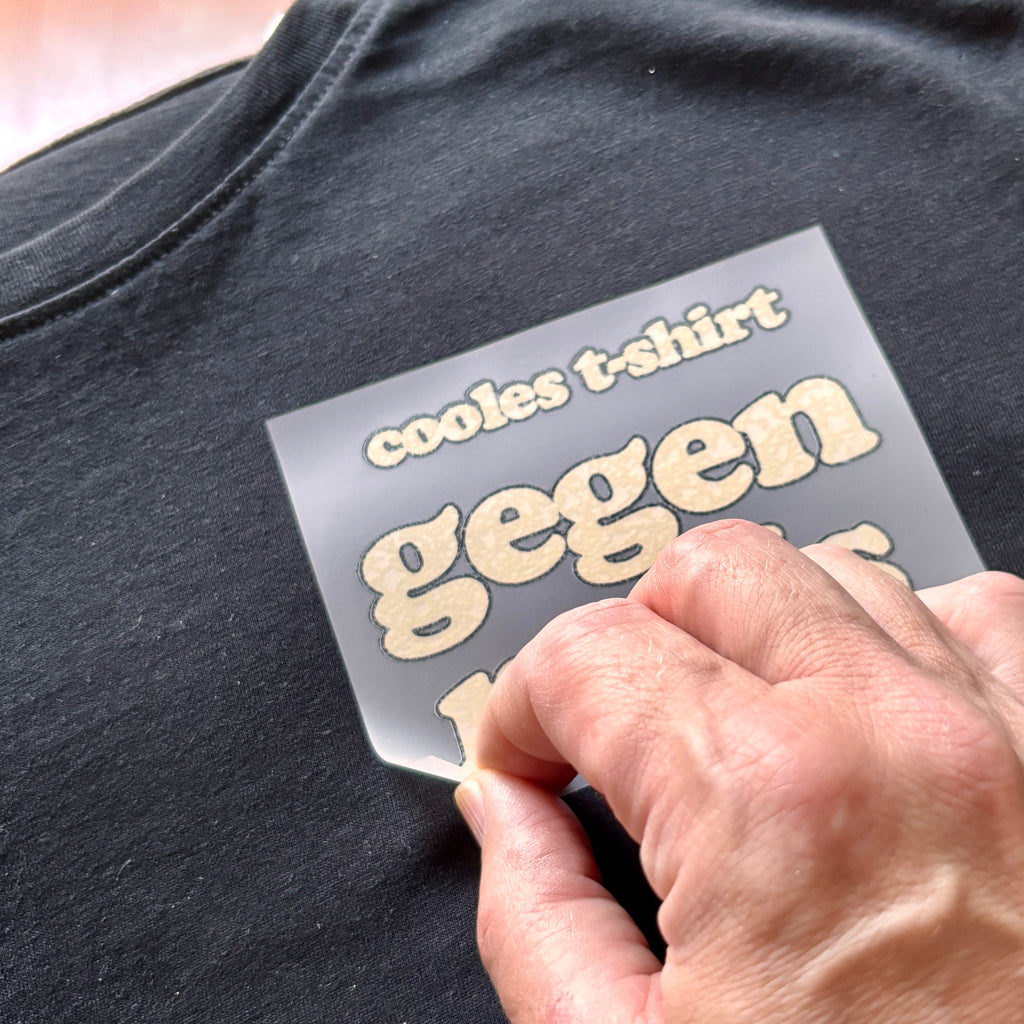 Premium DTF Transfer - cooles t-shirt gegen NZS  – Hochwertiger Textilprint zum Aufbügeln