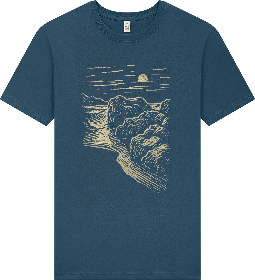 Unisex T-Shirt „Black Beach“ | Bio-Baumwolle | Stone Washed Denim | Nachhaltig & Fair | Siebdruck Beige