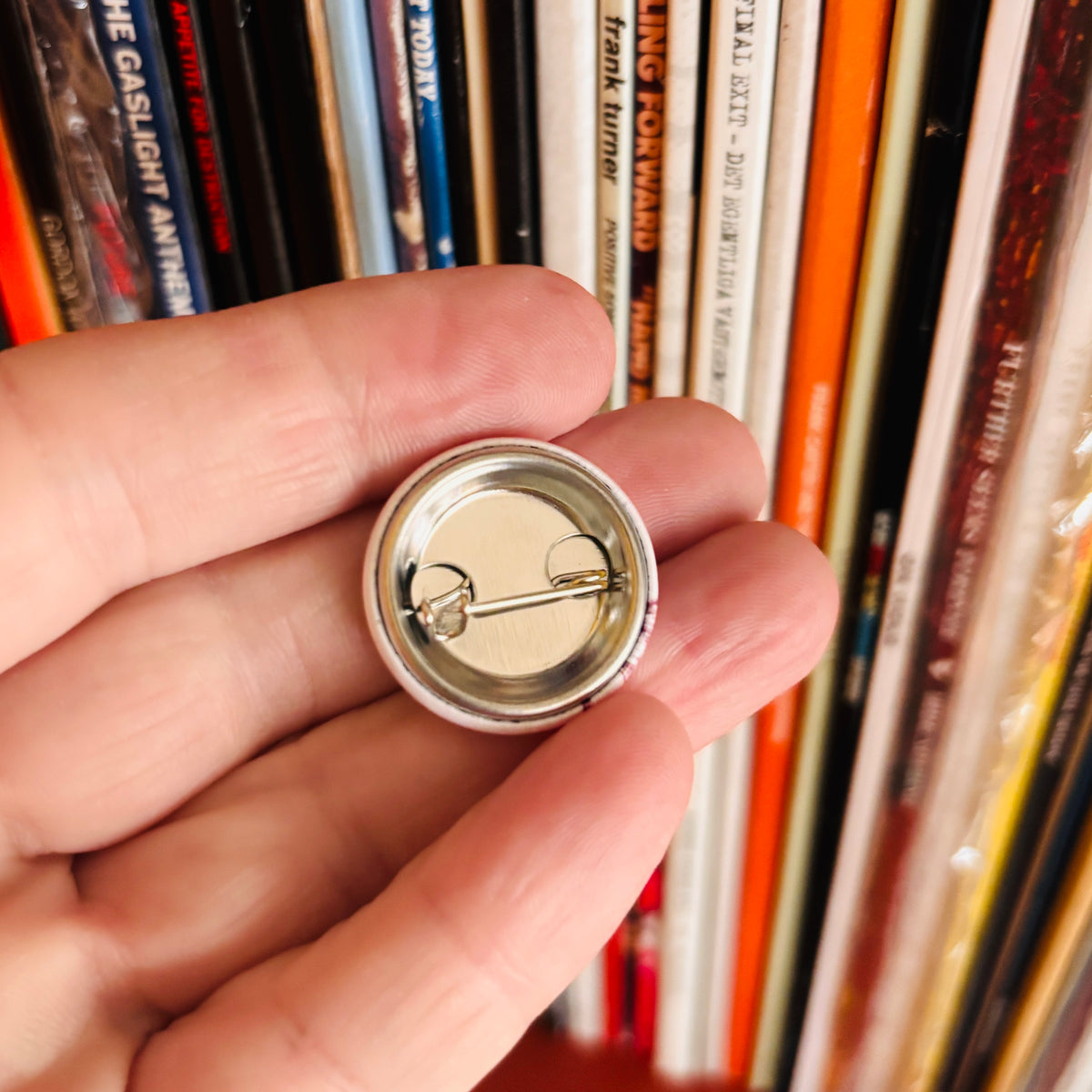 Spatzis gegen rechts Button 25 mm – Pin / Anstecker