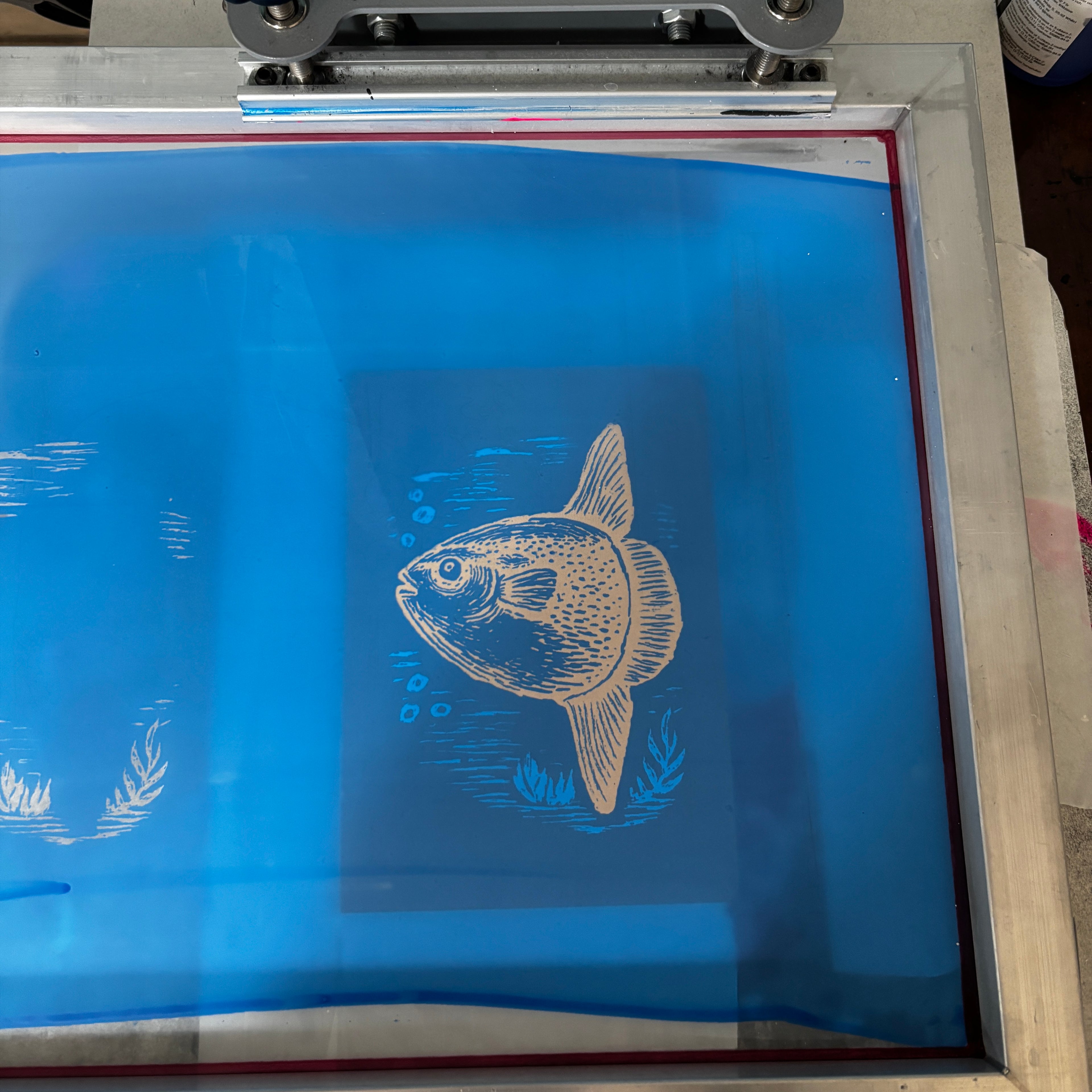 Notizbuch A5 | Mondfisch | Handbedruckt im Siebdruck | Kraftpapier | Gepunktet | 32 Seiten | FSC-zertifiziert | Handmade