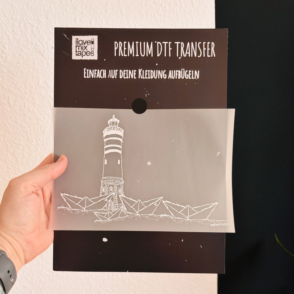 Papierhafen DTF Transfer – Bügelbild zum Aufbügeln auf Textilien