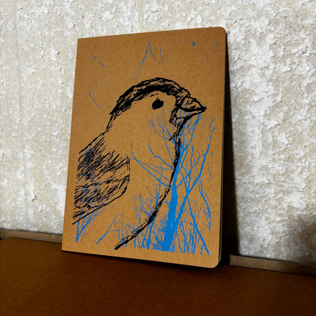 Notizheft A5 | Spatz | Handbedruckt im Siebdruck | Kraftpapier | Gepunktet | 32 Seiten | FSC-zertifiziert | Handmade