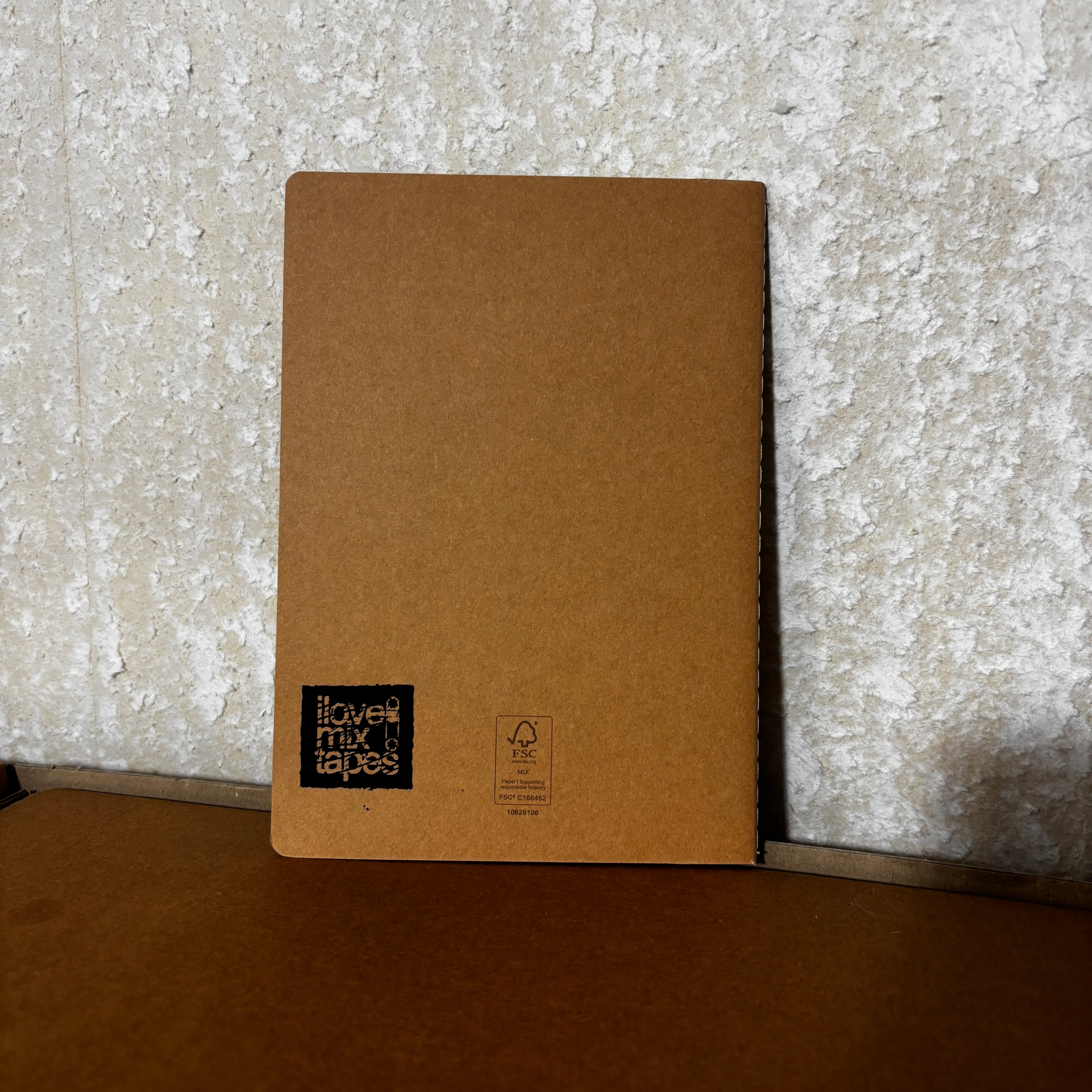 Notizheft A5 | Spatz | Handbedruckt im Siebdruck | Kraftpapier | Gepunktet | 32 Seiten | FSC-zertifiziert | Handmade