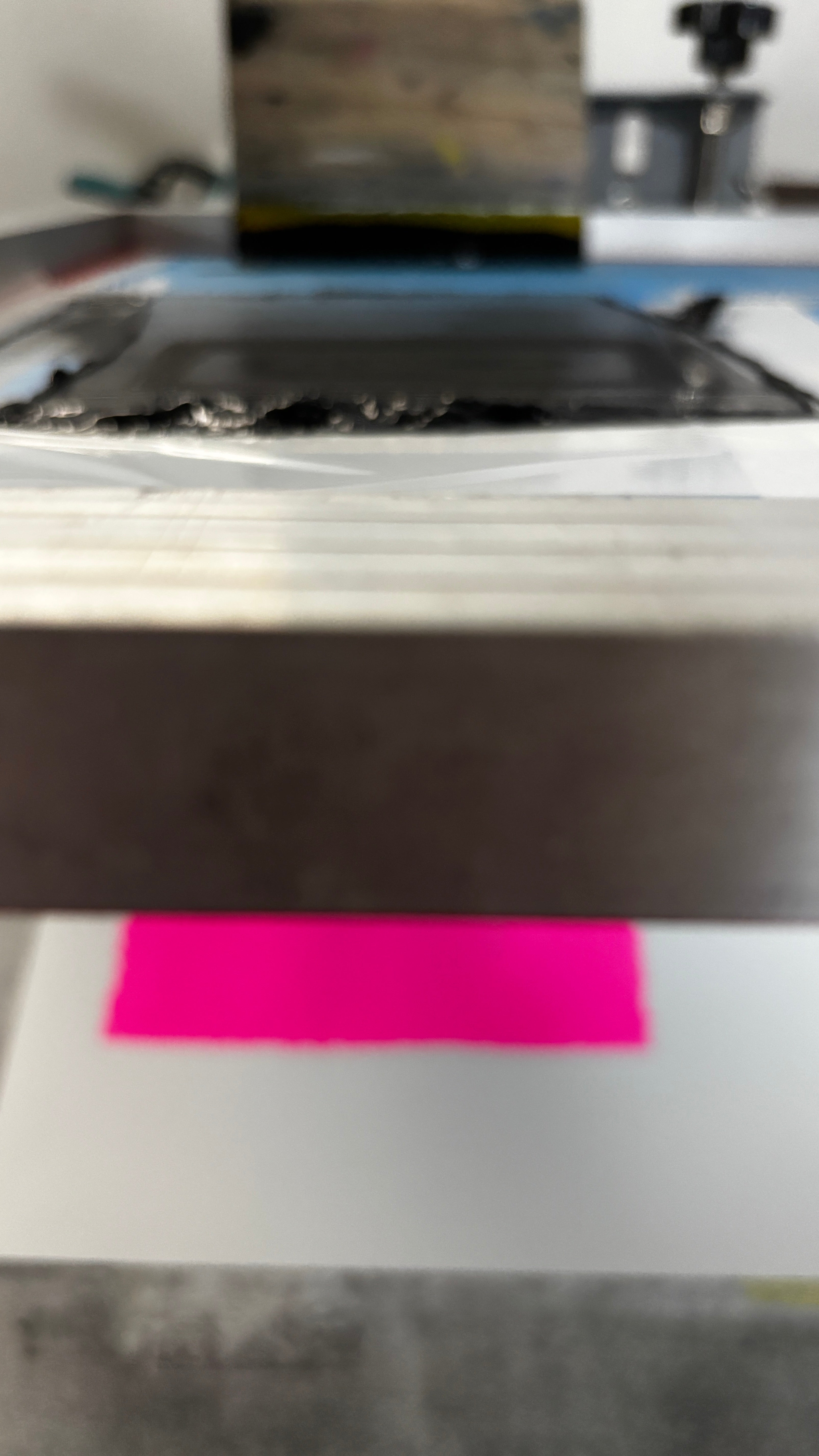 Handgefertigter Siebdruck –  Kassette Block - Magenta Black (DIN A4)