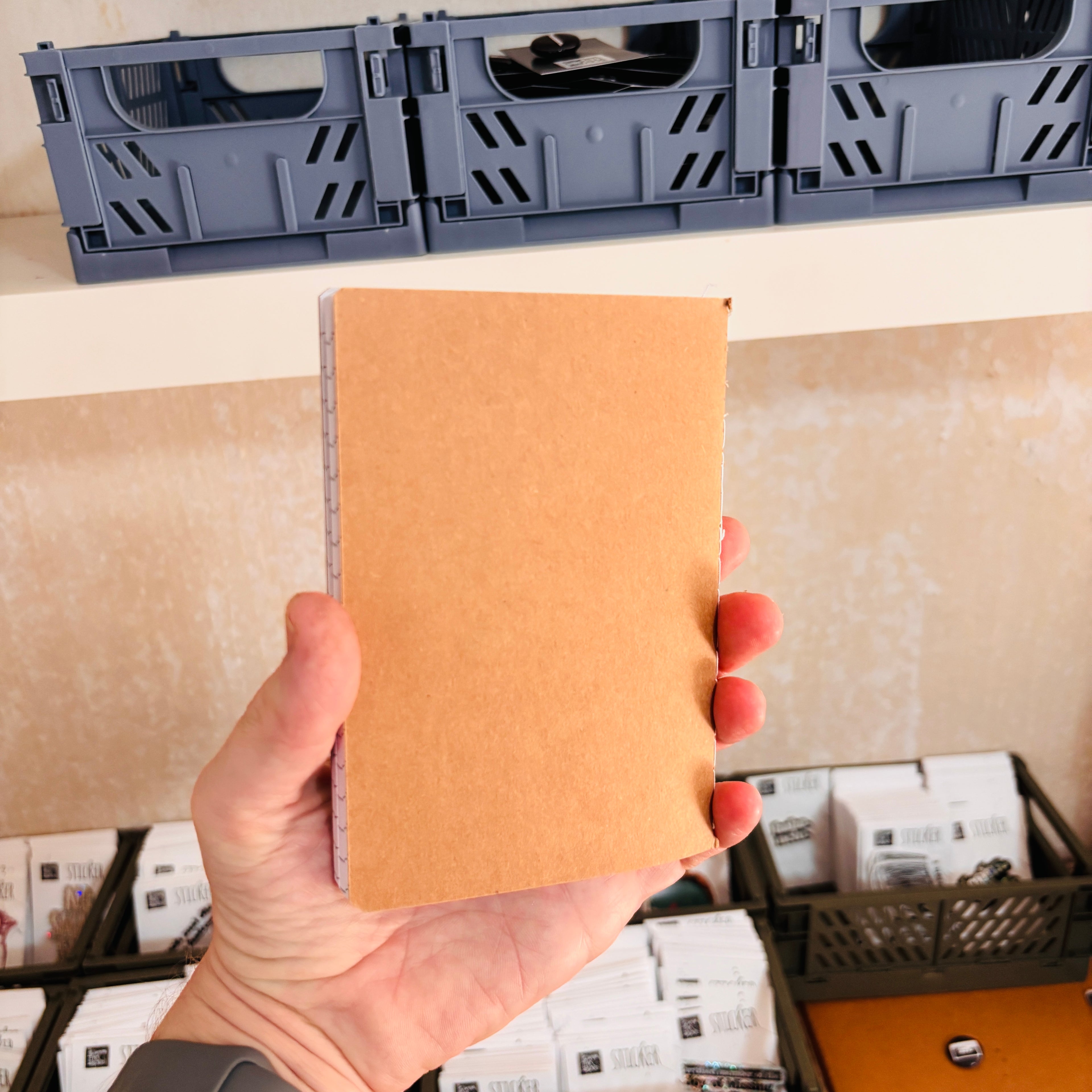 Notizbuch A6 „Haha. Nein.“ – handbedruckt, liniert, recycelte Kartonage