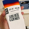 „Super Socken gegen Nazis“ – handbedruckte Unisex Socken