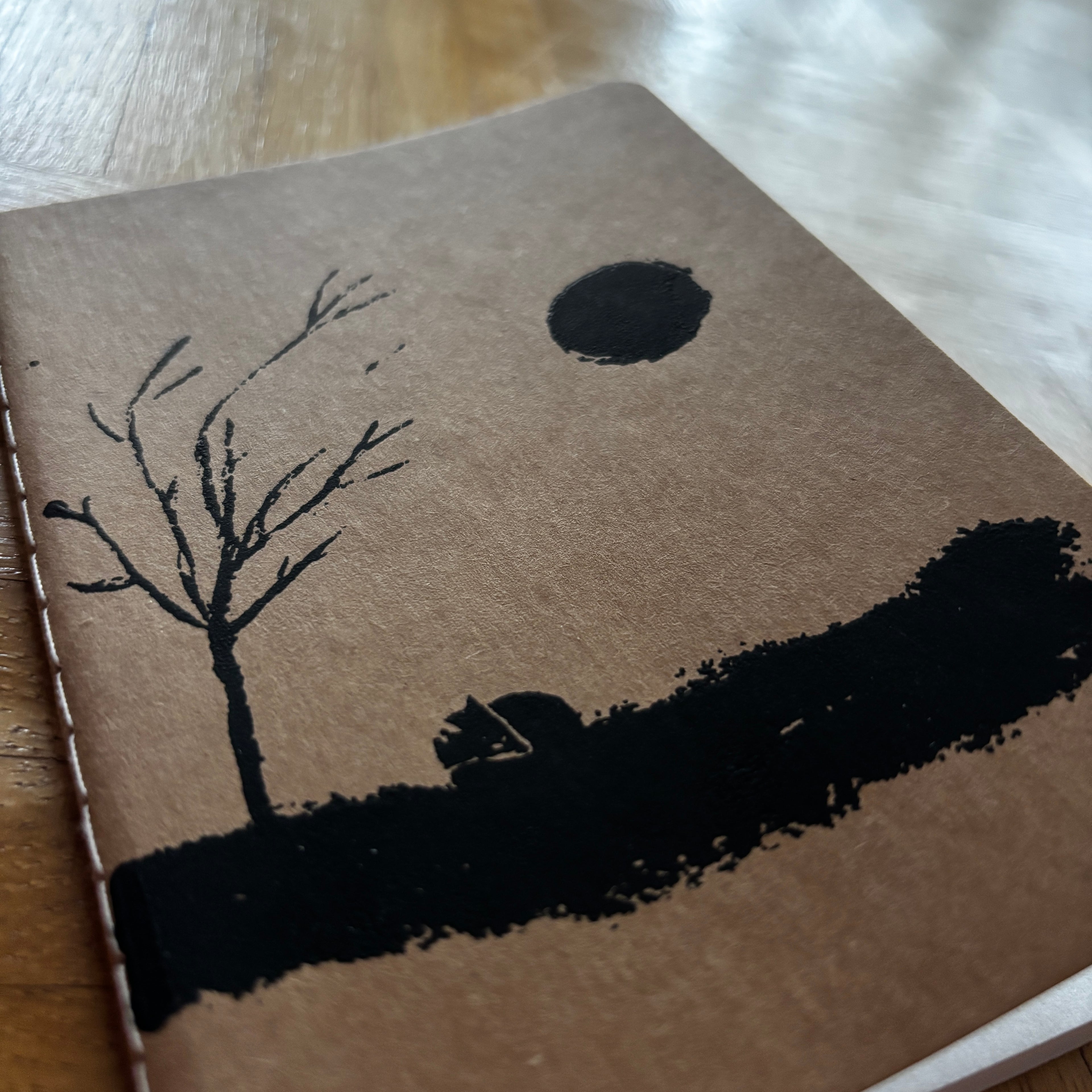 Notizbuch A6 „Fuchs im Wald“ | Handbedruckt & Recycelt | Liniert