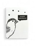 „Happy Bird­sday“ – Witzige Postkarte Vogelkarte zum Geburtstag, handgezeichnet & nachhaltig