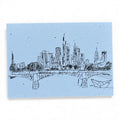 Postkarte „Frankfurt“ – zwischen Skyline und Papierboot