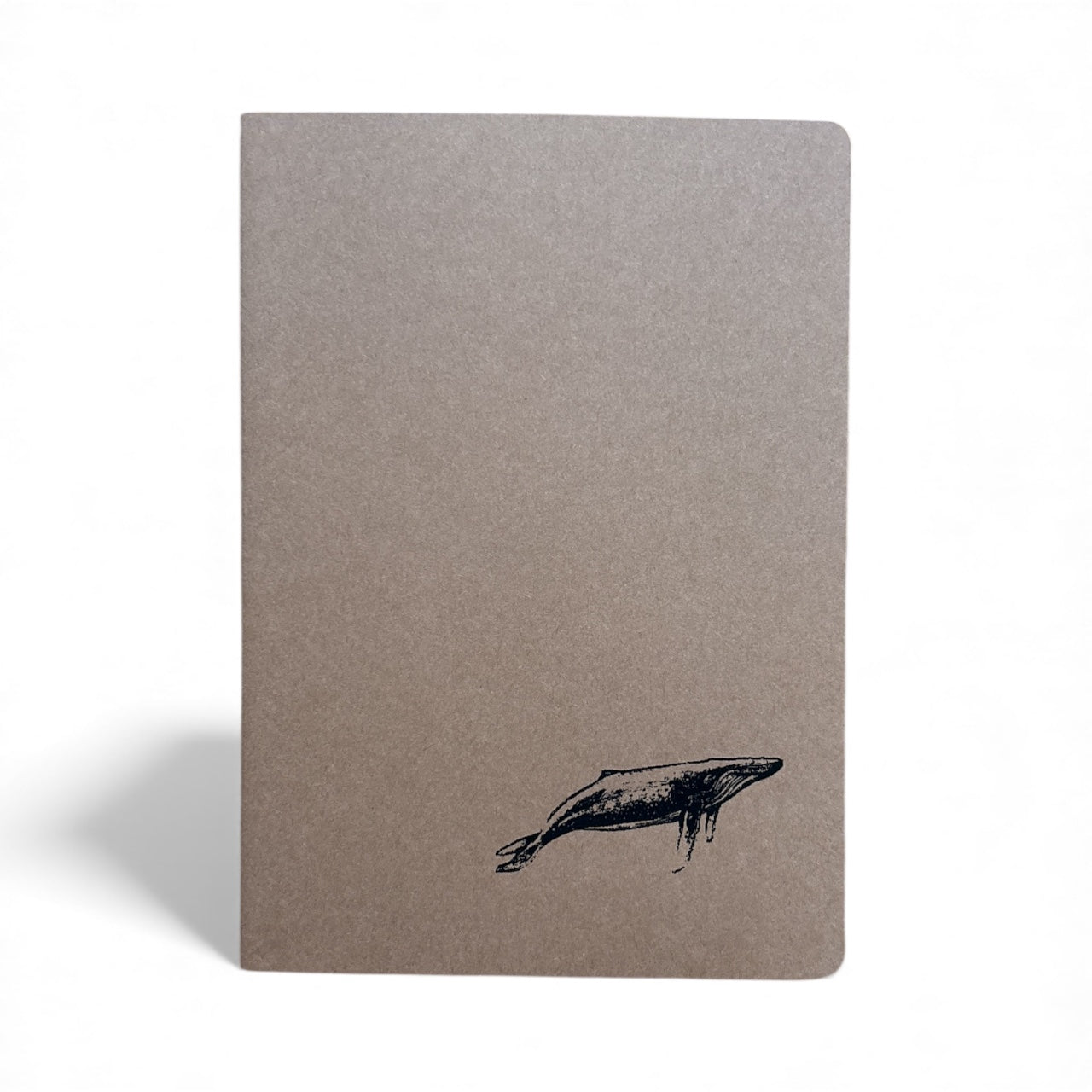 Notizbuch A5 | Der kleine Wal| Handbedruckt | Kraftpapier | Gepunktet | 32 Seiten | FSC-zertifiziert | Handmade