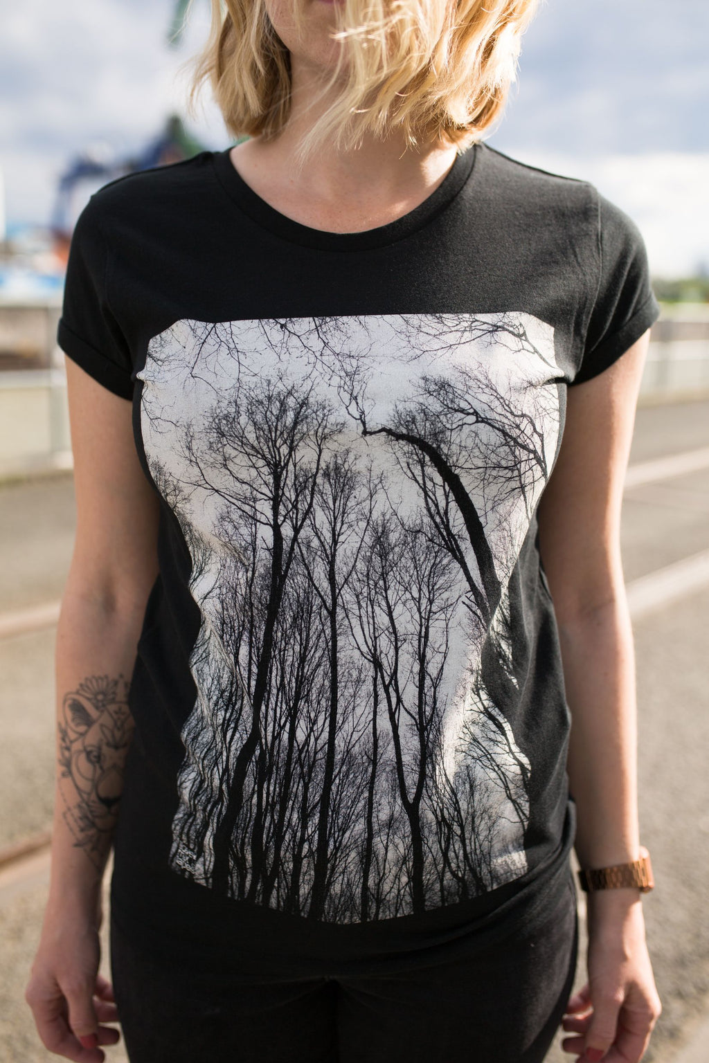 Forest Rolled Sleeve Women T-Shirt - Black