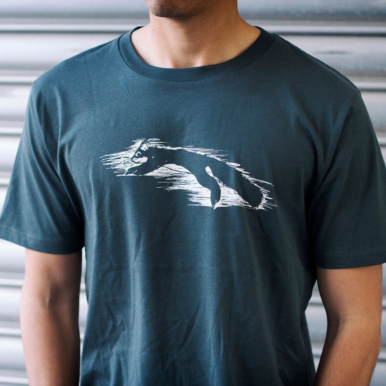 Unisex T-Shirt "Squirrel“ Dark Charcoal